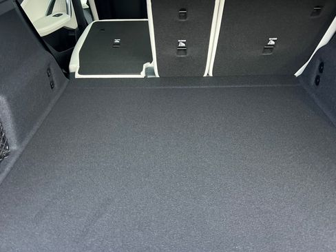 New 2026 BMW X1 xDrive28i w/ Technology Package image 28