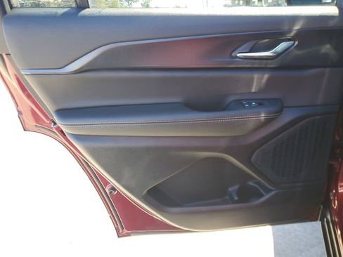 New 2025 Jeep Grand Cherokee L Altitude RWD image 13