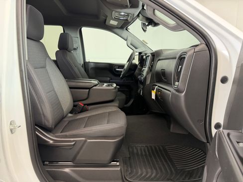 Used 2023 Chevrolet Silverado 1500 Custom Trail Boss AWD/4WD image 22