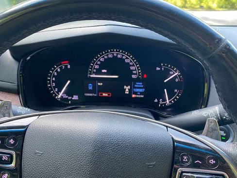 Used 2019 Cadillac CTS Luxury image 25