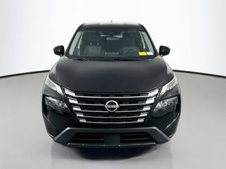 Used 2024 Nissan Rogue SV FWD video 2