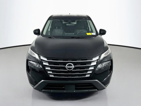Used 2024 Nissan Rogue SV FWD image 2