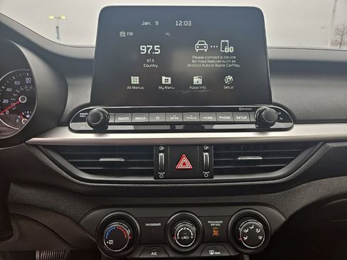 Used 2021 Kia Forte LXS image 22