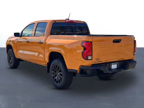 Used 2026 Chevrolet Colorado W/T w/ WT Custom Package RWD image 7