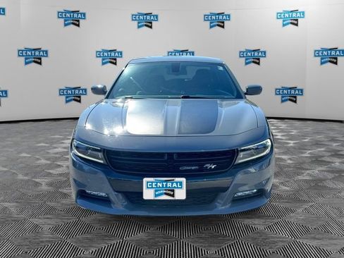Certified 2017 Dodge Charger R/T w/ Navigation & Travel Group image 8