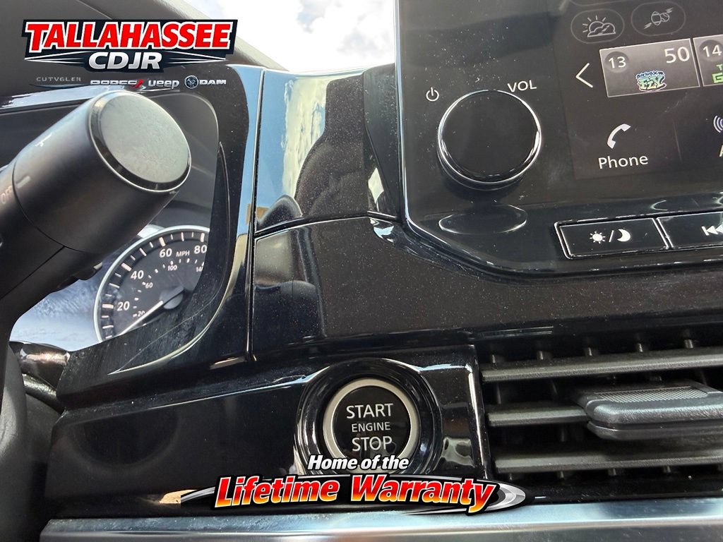 Used 2023 Nissan Pathfinder SL w/ Black Appearance Package AWD/4WD image 24