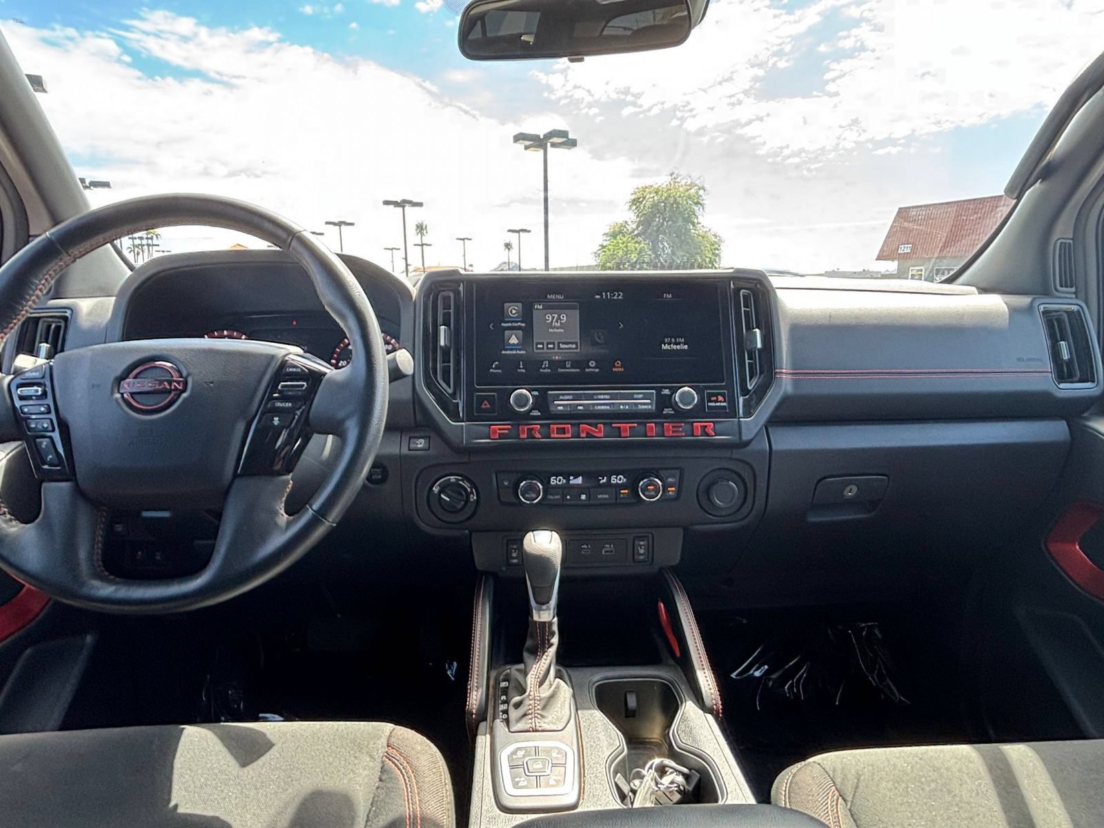Used 2026 Nissan Frontier PRO-4X AWD/4WD image 32