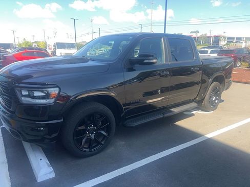 Used 2022 RAM 1500 Laramie AWD/4WD image 32