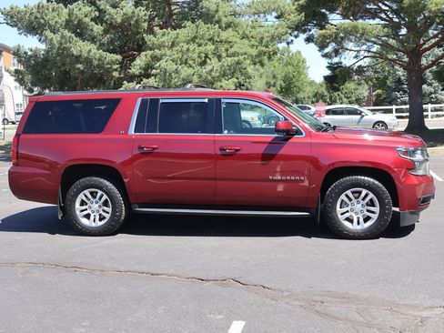 Used 2017 Chevrolet Suburban LT AWD/4WD image 3