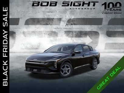 New 2025 Kia K4 LXS