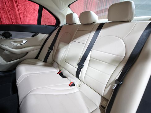 Used 2018 Mercedes-Benz C 300 C300 Premium image 14