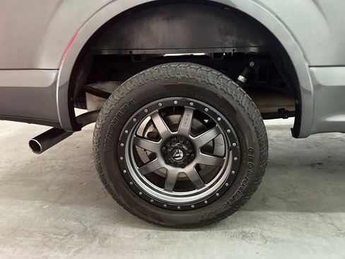 Used 2020 Ford F150 Platinum w/ Equipment Group 701A Luxury AWD/4WD image 62