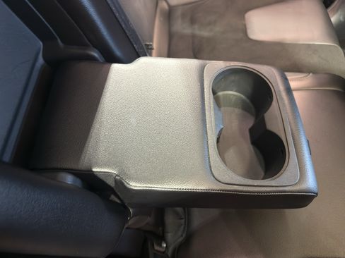 Used 2015 Ford Edge Sport w/ Equipment Group 401A AWD/4WD image 30