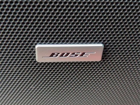 Used 2023 Chevrolet Traverse Premier image 25