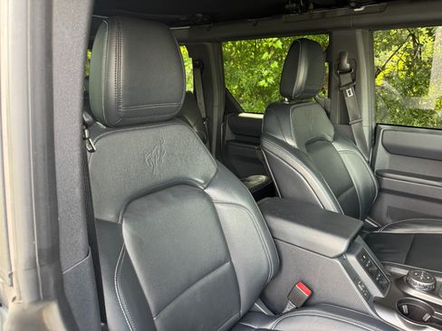 Used 2021 Ford Bronco First Edition AWD/4WD image 59
