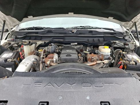 Used 2017 RAM 2500 SLT AWD/4WD image 27
