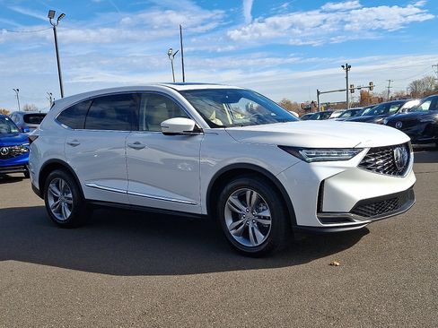 New 2026 Acura MDX SH-AWD image 2