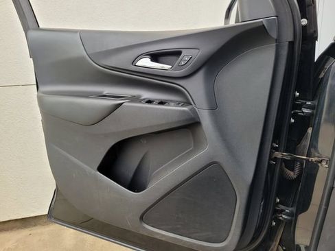 Used 2023 Chevrolet Equinox LT FWD image 25