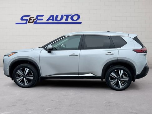 Used 2023 Nissan Rogue SL w/ SL Premium Package AWD/4WD image 2