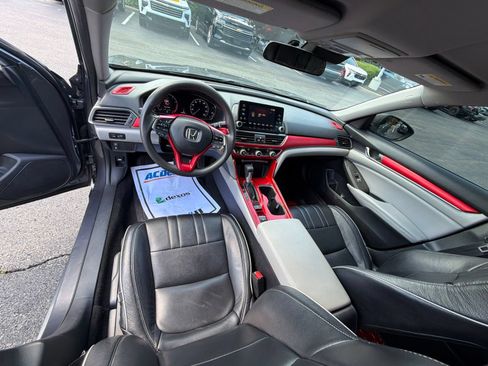 Used 2018 Honda Accord LX image 21