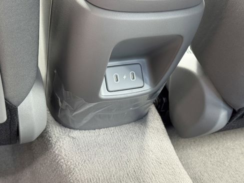 New 2026 Hyundai Elantra SE image 13