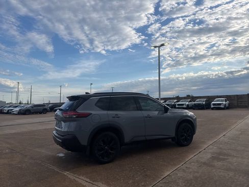 Certified 2023 Nissan Rogue S FWD image 21