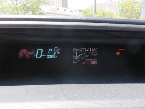 Used 2014 Toyota Prius C Four FWD image 15