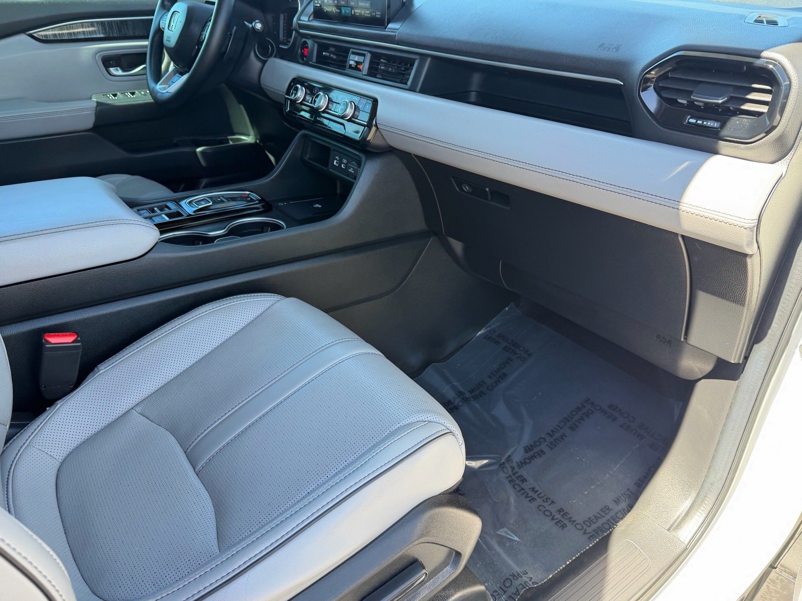 Certified 2023 Honda Pilot Elite image 16