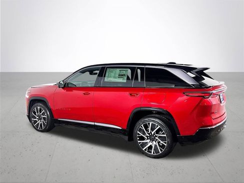 New 2025 Jeep Wagoneer S Limited image 8