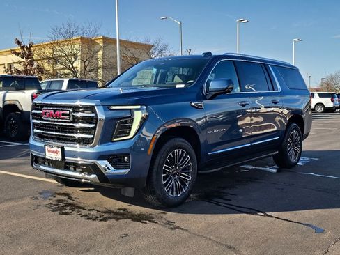 New 2026 GMC Yukon XL Elevation w/ Elevation Premium Package image 4