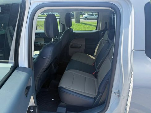 Used 2025 Ford Maverick Lariat w/ 4K Tow Package AWD/4WD image 4