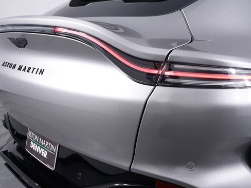 Used 2025 Aston Martin DBX 707 image 15