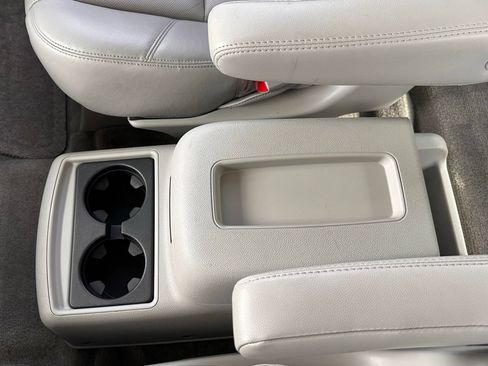 Used 2013 Chevrolet Tahoe LTZ AWD/4WD image 42