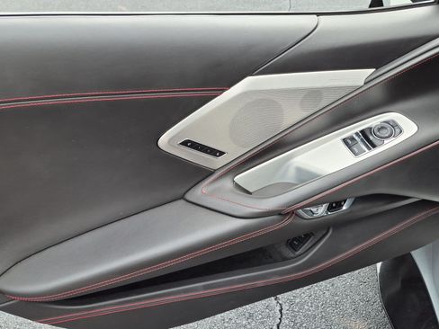 Used 2021 Chevrolet Corvette Stingray Premium Cpe w/ Z51 Performance Package RWD image 14