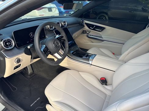 Used 2026 Mercedes-Benz CLE 300 4MATIC Cabriolet image 5