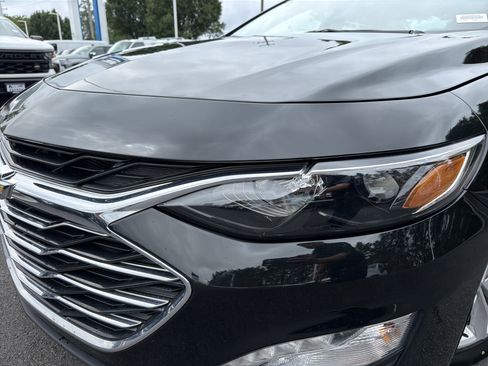 Used 2024 Chevrolet Malibu LT FWD image 5