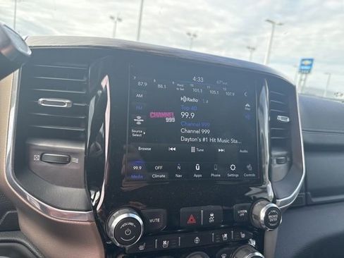 Used 2021 RAM 2500 Laramie AWD/4WD image 25