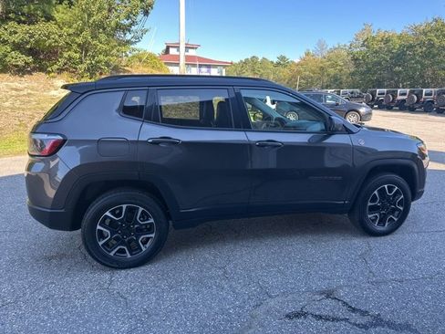 Used 2021 Jeep Compass Trailhawk image 9