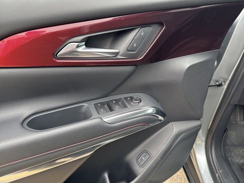 Used 2025 Chevrolet Traverse Z71 w/ LPO, Floor Liner Package image 10