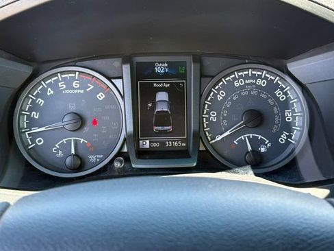 Certified 2019 Toyota Tacoma TRD Off-Road w/ Technology Package AWD/4WD image 16
