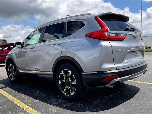 Certified 2019 Honda CR-V Touring image 4