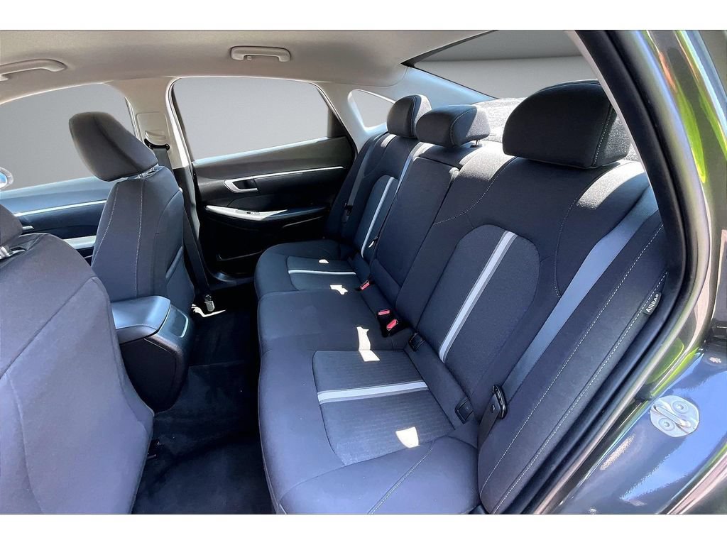 Used 2025 Hyundai Sonata SEL FWD image 35