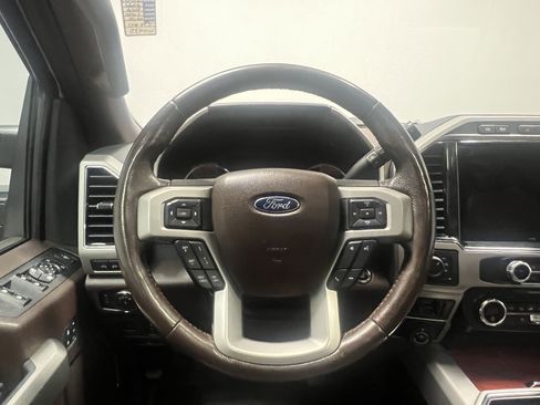 Used 2022 Ford F250 King Ranch w/ King Ranch Ultimate Package image 16