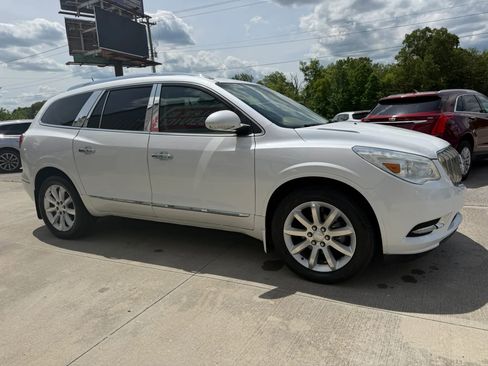 Used 2017 Buick Enclave Premium w/ Experience Buick Package AWD/4WD image 5