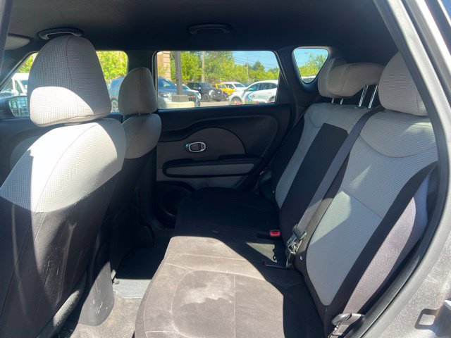 Used 2019 Kia Soul FWD image 16