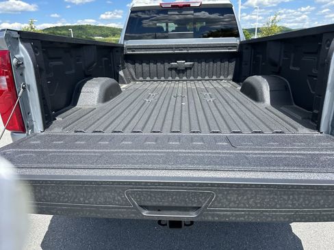 New 2026 Chevrolet Silverado 3500 LT w/ All Star Edition AWD/4WD image 9