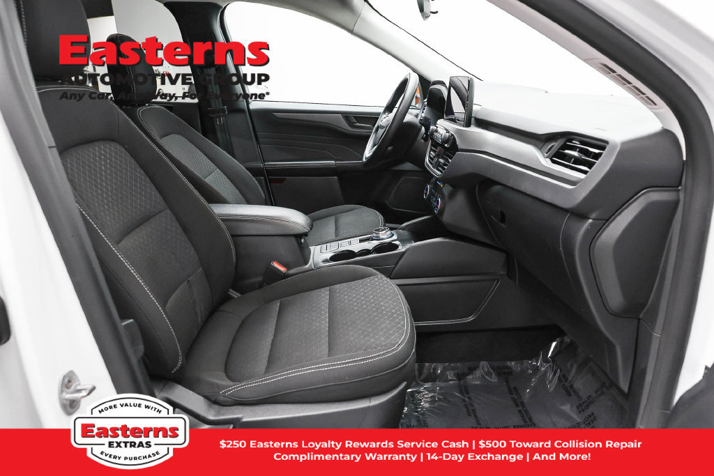 Used 2025 Ford Escape Active FWD image 25
