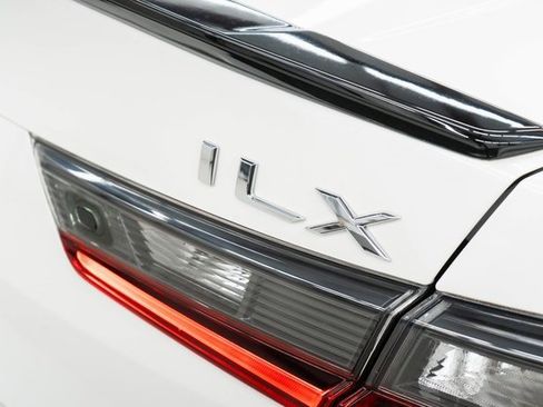 Used 2022 Acura ILX image 7