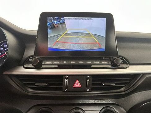 Used 2020 Kia Forte LXS FWD image 23