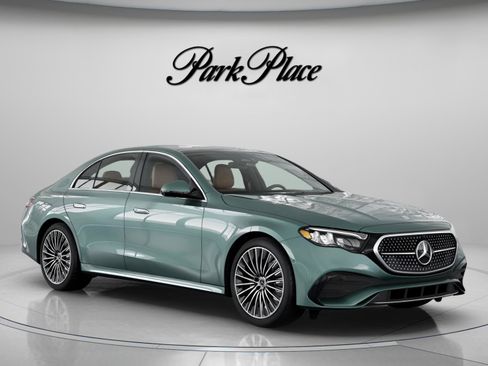 Used 2026 Mercedes-Benz E 350 Sedan image 32